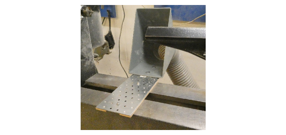 Magnets for securing dust extraction systems on woodturning lathes