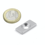 Countersunk metal plate 25x13x3 mm