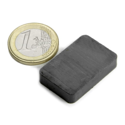 Block magnet 30x20x6 mm ferrite