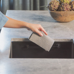 Magnetisk holder til alle vaske / overflader - sort aluminium