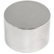 Skivmagnet monteret i magnetisk knivholder af træ